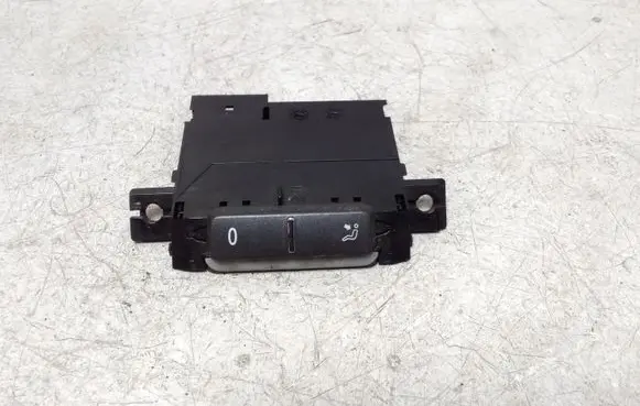 Volkswagen Phaeton Air conditioning (A/C) switch 3D0919815L