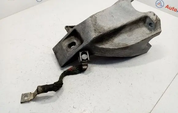BMW X5M E70 Engine mounting bracket 22116780143 22116852861 22116882035