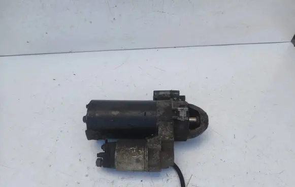 BMW 5 E60 E61 Starter motor 7801203