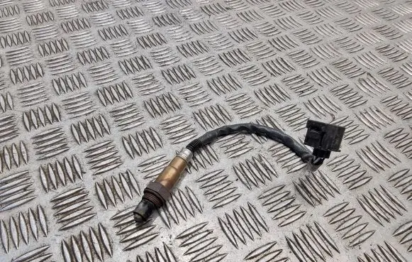 Mercedes-Benz B W245 Lambda probe sensor 0045420718 0s000505t308 0258006749