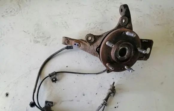 Hyundai i40 Front wheel hub spindle knuckle 202TYS