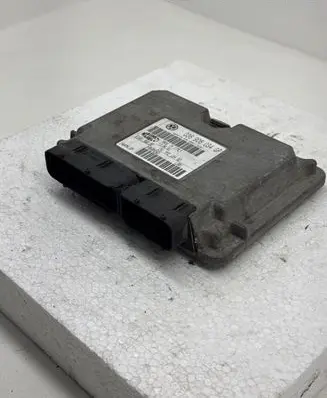 Volkswagen Polo III 6N 6N2 6NF Engine control unit/module 036906034GP 3Y0V0XD6D 6160106602