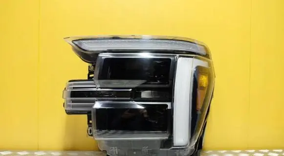Ford F150 Headlight/headlamp RL3V-13E017 2470
