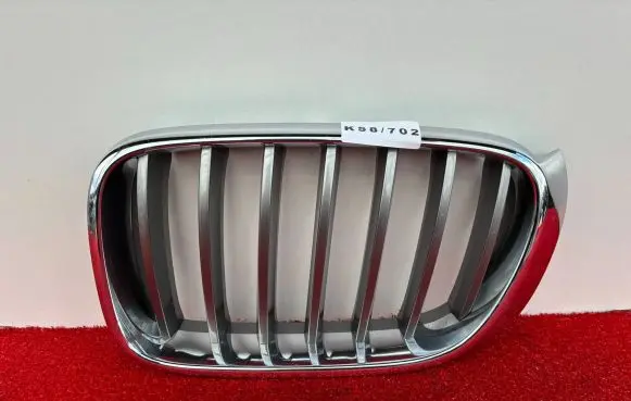 BMW X3 F25 Front bumper lower grill 51117210725