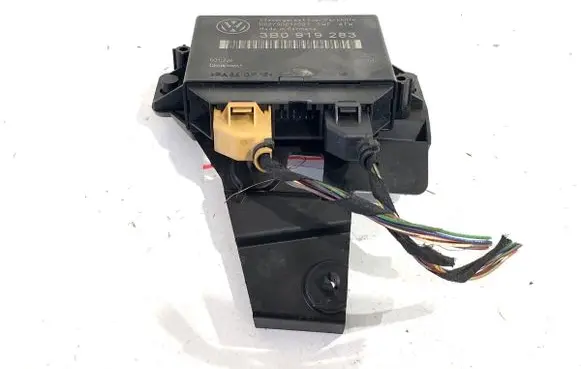 Volkswagen PASSAT B5.5 Parking PDC control unit/module 3B0919283