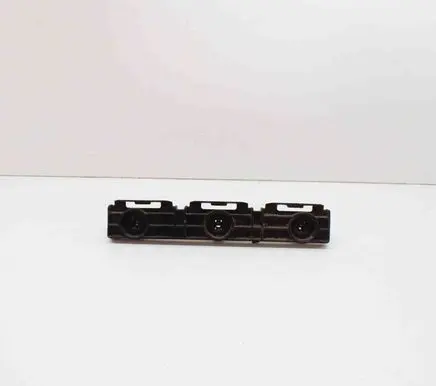 Tesla Model S Sill supporting ledge 100369100B
