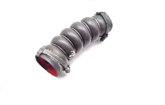 Ford Focus Intercooler hose/pipe AV61-6C646-HE