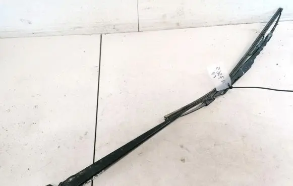 Citroen Xsara Front wiper blade arm