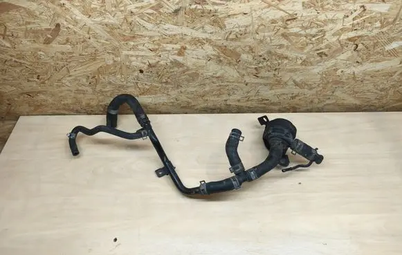 KIA Ceed Water pump MT100K3001 124023C9301