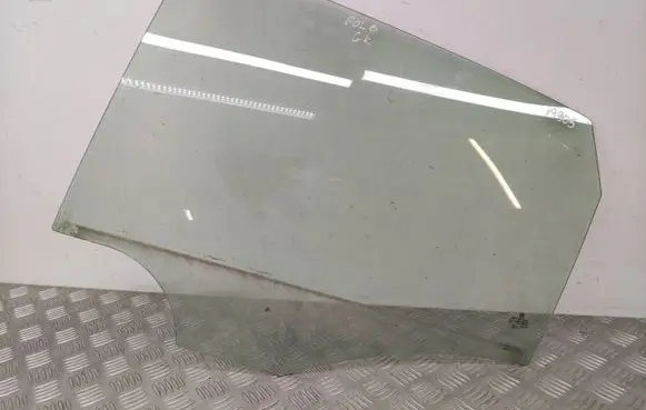 Volkswagen Polo V 6R Rear door window glass