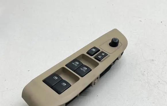Subaru Legacy Electric window control switch 83061AL01A 83071AL56B