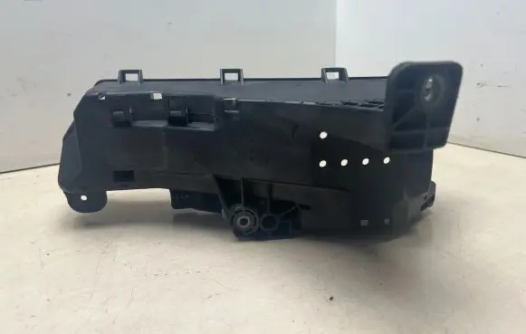 Volvo S80 Fuse box cover 9494210