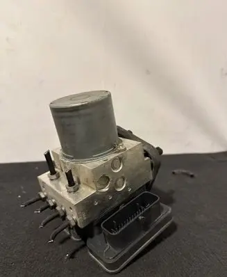 Mercedes-Benz C W205 ABS Pump a2054310800