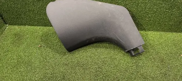 KIA Stonic Foot area side trim 85825H8000