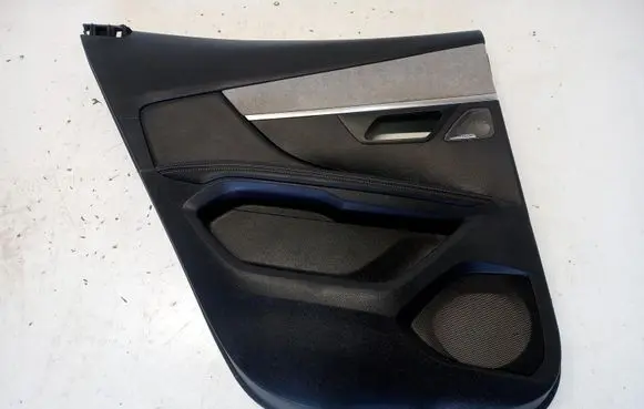 Peugeot 3008 II Rear door card panel trim 
