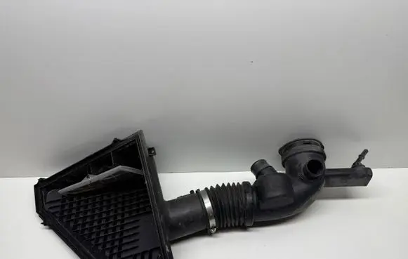 Chevrolet Camaro Air intake duct part 23340350 84486695
