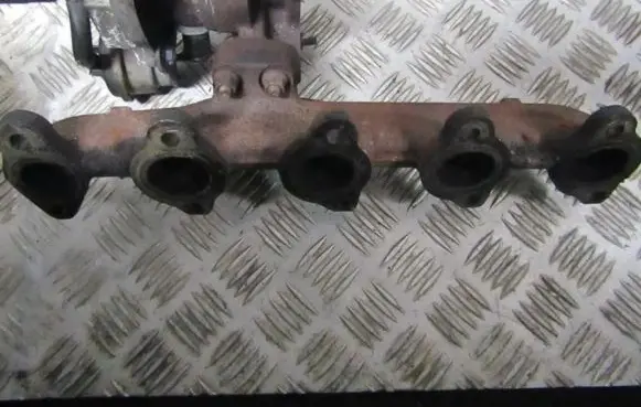 Peugeot 206 Exhaust manifold 397723