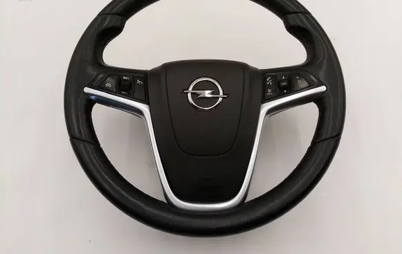 Opel Astra J Steering wheel 13351021