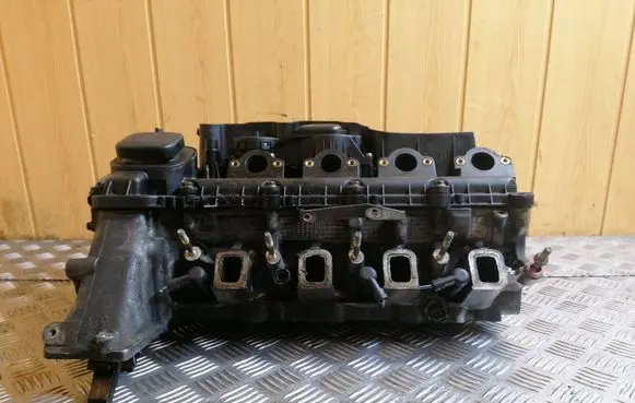 Engine head