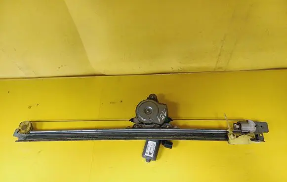 Nissan Primastar Front door window regulator with motor 91165705F 7700311821F