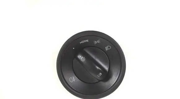 Peugeot 208 I Light switch 