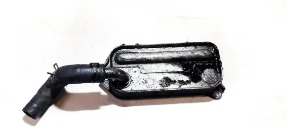 Toyota Avensis T250 Engine oil radiator 157100R01000 880243D