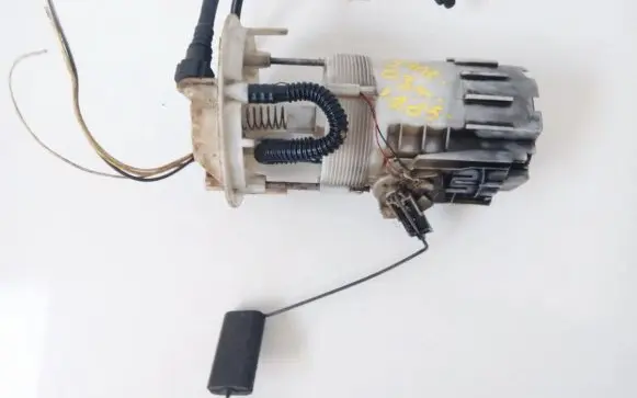 Renault Megane II Fuel level sensor 