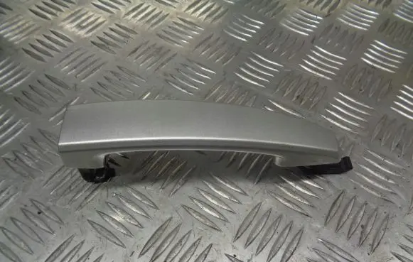 Opel Zafira B Front door interior handle