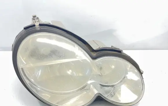 Mercedes-Benz C W203 Headlight/headlamp 15084600