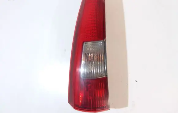 Volvo V70 Rear/tail lights 9154493
