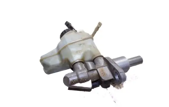 Volkswagen Caddy Master brake cylinder 1K2611349A 1K2611301C