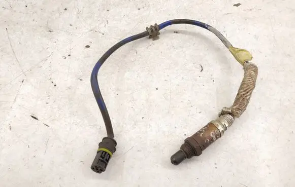 Mercedes-Benz C W202 Lambda probe sensor A0005409617 0005409617