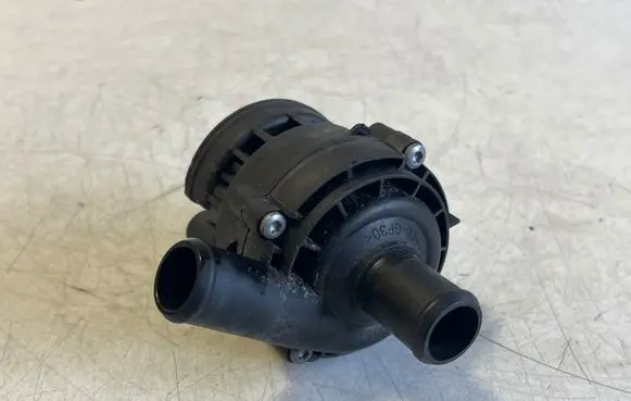 Mercedes-Benz GLB X247 Electric auxiliary coolant/water pump A2118350364