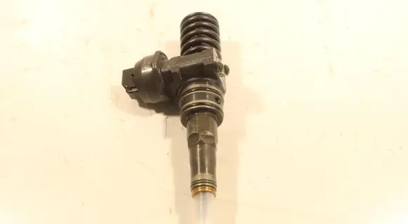 Audi A4 S4 B7 8E 8H Fuel injector 0414720226