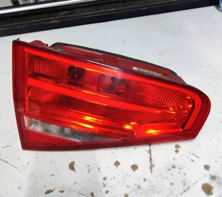 Audi A4 S4 B8 8K Tailgate rear/tail lights 8K5945093AA