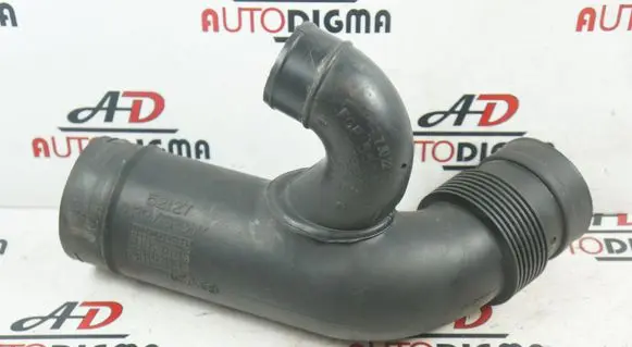 Opel Astra J Air intake duct part 55557429