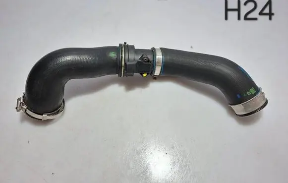 Volkswagen Multivan T5 Intercooler hose/pipe 7H0145941B 7H0145790F 7H0145955L