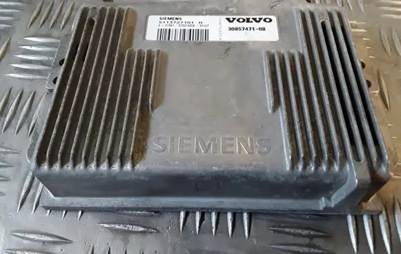 Volvo S40, V40 Engine control unit/module 308574710B S113727101H