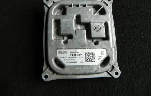 BMW 3 E92 E93 Headlight ballast module Xenon 7263087