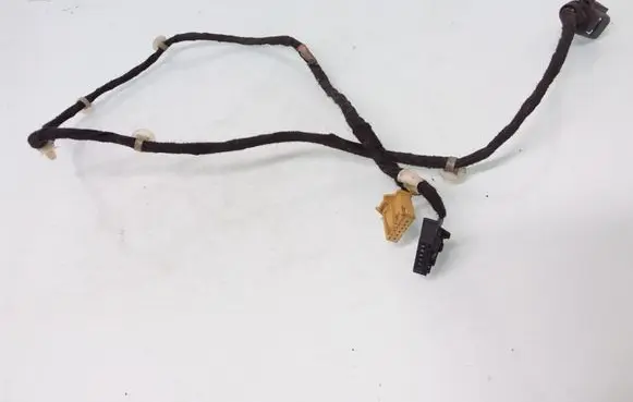 Skoda Fabia Mk1 (6Y) Rear door wiring loom