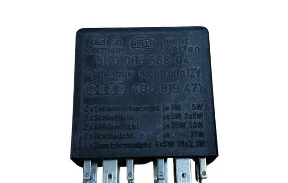 Skoda Octavia Mk1 (1U) Other relay 4B0919471 5KG00656804