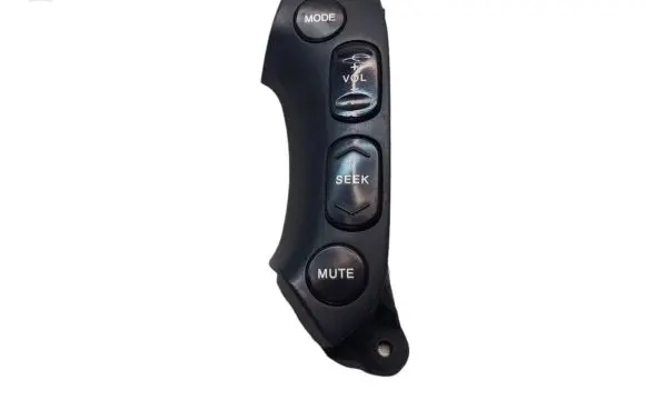 Steering wheel buttons/switches