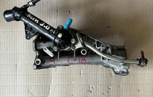 Alfa Romeo Giulietta Thermostat housing 