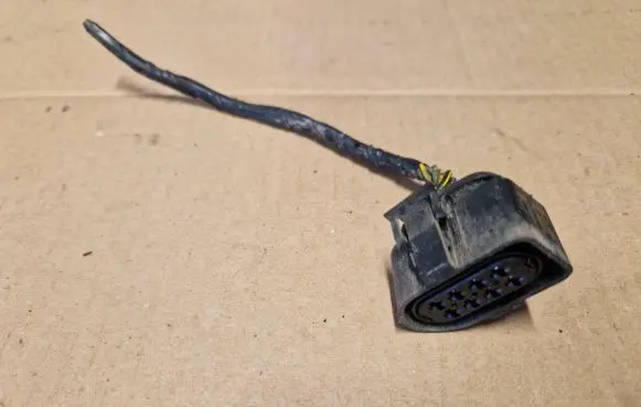 Volkswagen Golf III Other relay 3A0973734