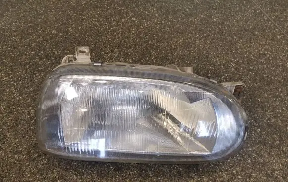 Volkswagen Golf III Headlight/headlamp