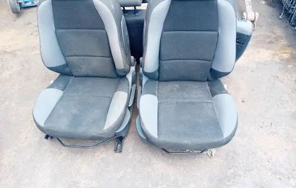 Peugeot 207 Seat set 