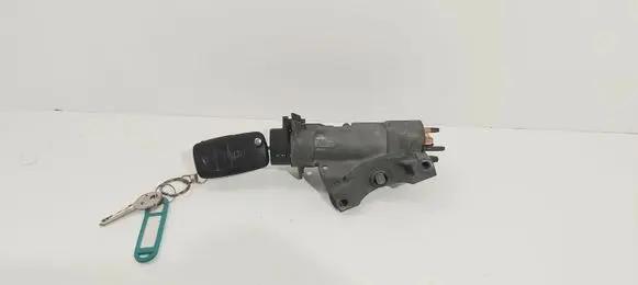 Audi A4 S4 B6 8E 8H Ignition lock 4B0905851C
