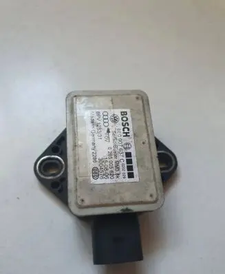 Audi A4 S4 B7 8E 8H ESP acceleration yaw rate sensor 8E0907637C 3004576 0265005620