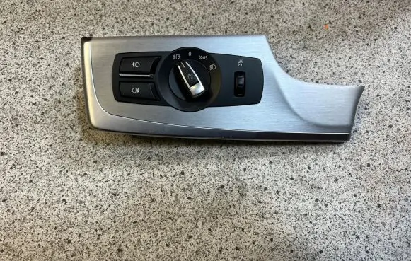 BMW X3 F25 Light switch