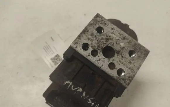 Toyota Avensis T220 ABS Pump 0273004559 8954105040